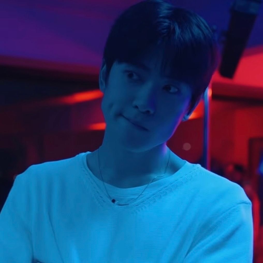 Jiuehyun's tweet photo. Dimple. https://t.co/e8RkUWZCUD