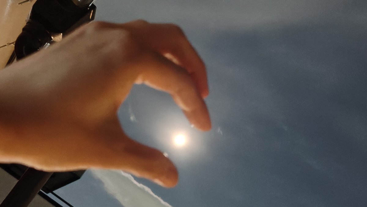 YuU_0917's tweet photo. 7月最後の今日。嫌な出来事もあったけど素敵な出来事もあったからﾌﾟﾗﾏｲｾﾞﾛ!💨
さ、ばいばい七月
よろしく八月。
29日の満月🌕️、何だか光強かったなぁ
あなたは水瓶座満月でﾊﾞｯｸﾑｰﾝってお名前ですって。 https://t.co/q8uWvUP5Zq