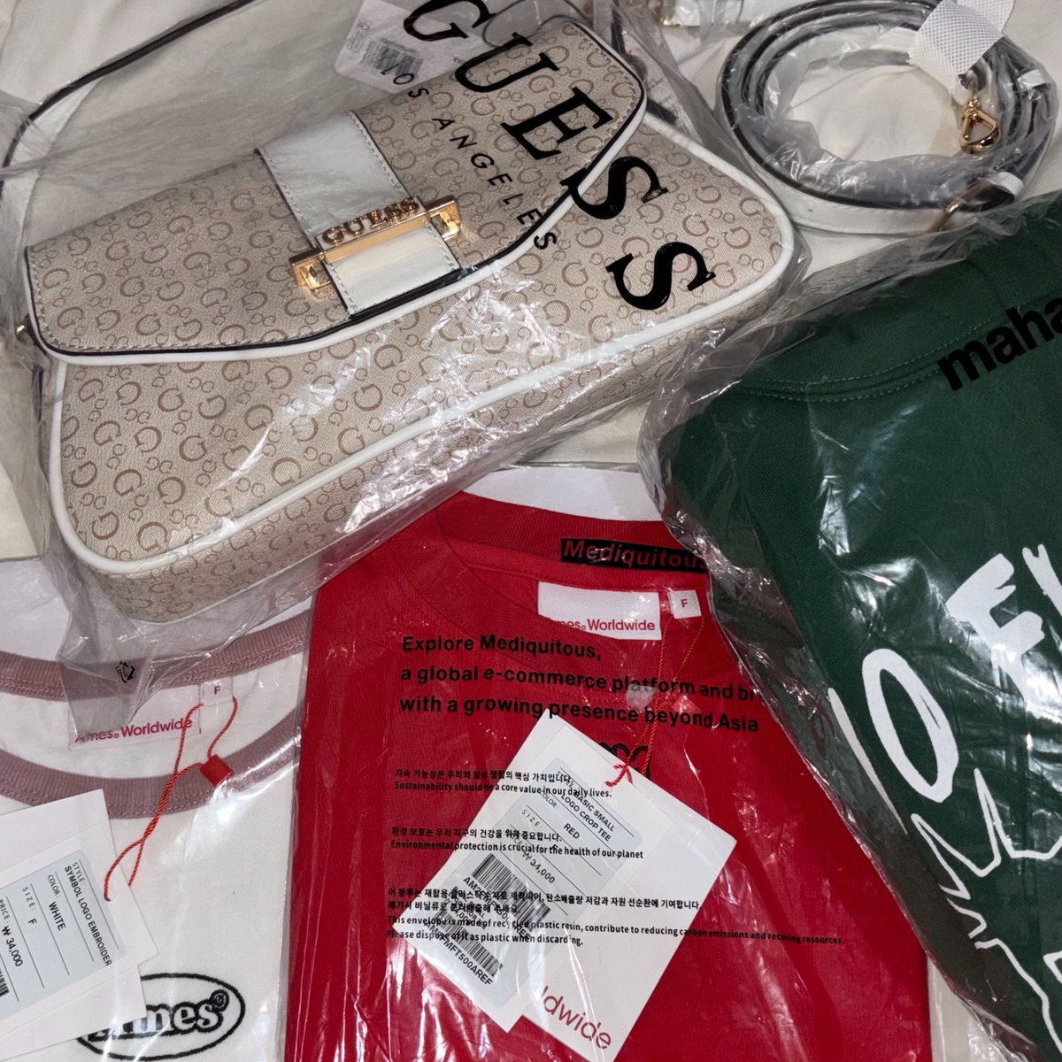 tinkerhaech's tweet photo. one of my most anticipated package and definitely my favorite !! 🥺⭐️❤️ thank you so much @ERI_SHOPPE for being patient w me and vv accommodating! 🤍
#ESFeedback 💟 https://t.co/xAx4gyljQq