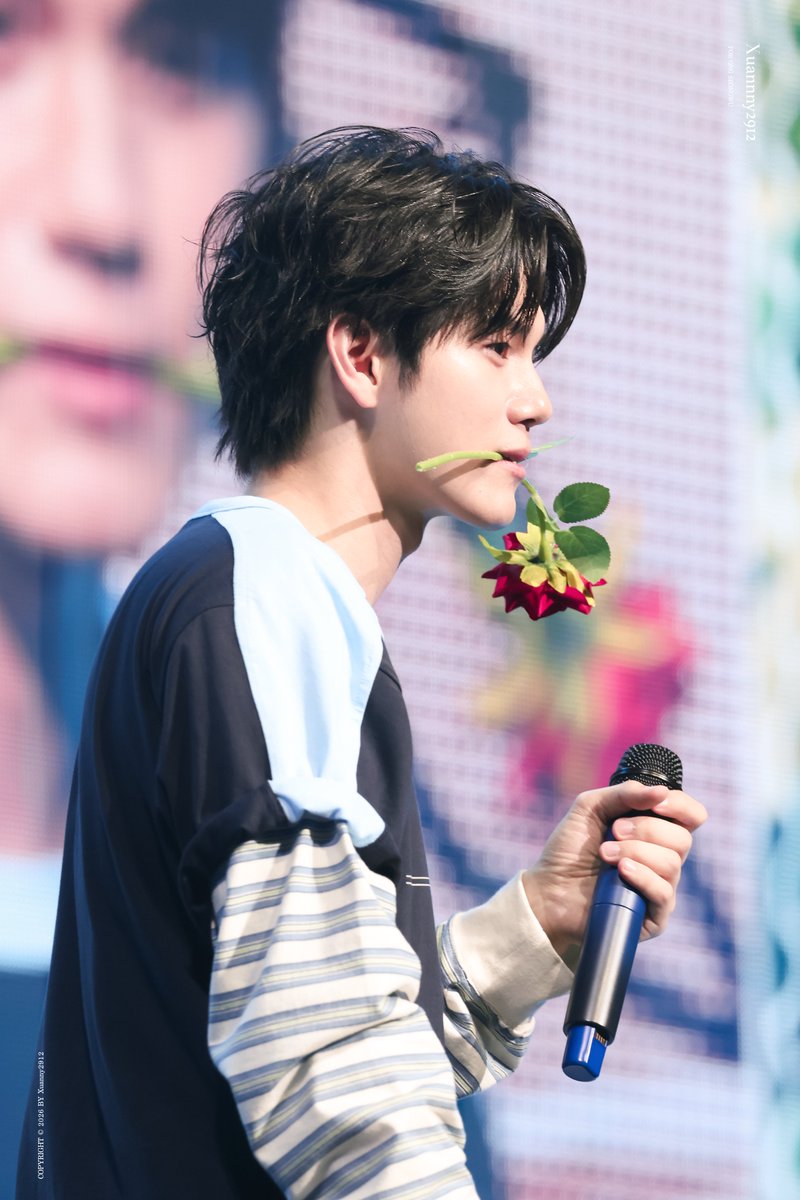 xuanny2912's tweet photo. 20260725
🌹🫶🏻

 #옹성우
#ONGSEONGWU https://t.co/sJVoBDhgkZ