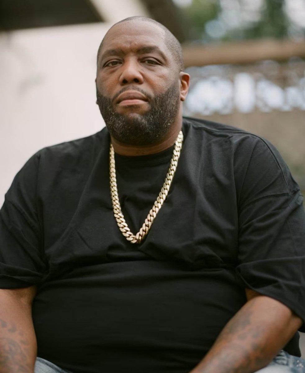 TheProfHHI's tweet photo. Dawn by Law è un brano di Killer Mike, in collaborazione con CeeLo Green, contenuto nell'album Michael.
Canzone pubblicata il 16 giugno 2023, prodotta da Cory Mo e Cal A..
#rap #hiphop #musica #KillerMike #CeeLoGreen https://t.co/NjpmrJWK7K
