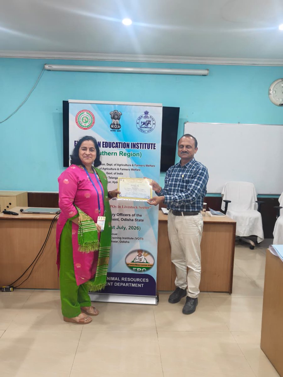 VOTIBBSR's tweet photo. The curtains fell today on the EEI, Hyderabad Off-Campus Training on FPOs at VOTI, BBSR. An erudite confluence that has seeded expertise, ignited enterprise &amp;  fortified the institutional architecture of livestock FPOs in Odisha.
@dahvsodisha @farddepartment @eeihyd @Dept_of_AHD https://t.co/Nx46uVvzKl