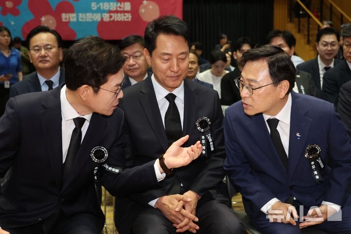 zzzcat01's tweet photo. 저빼고멘션해주세요vs저도좀끼워주세요 https://t.co/a2A5CMnm0v
