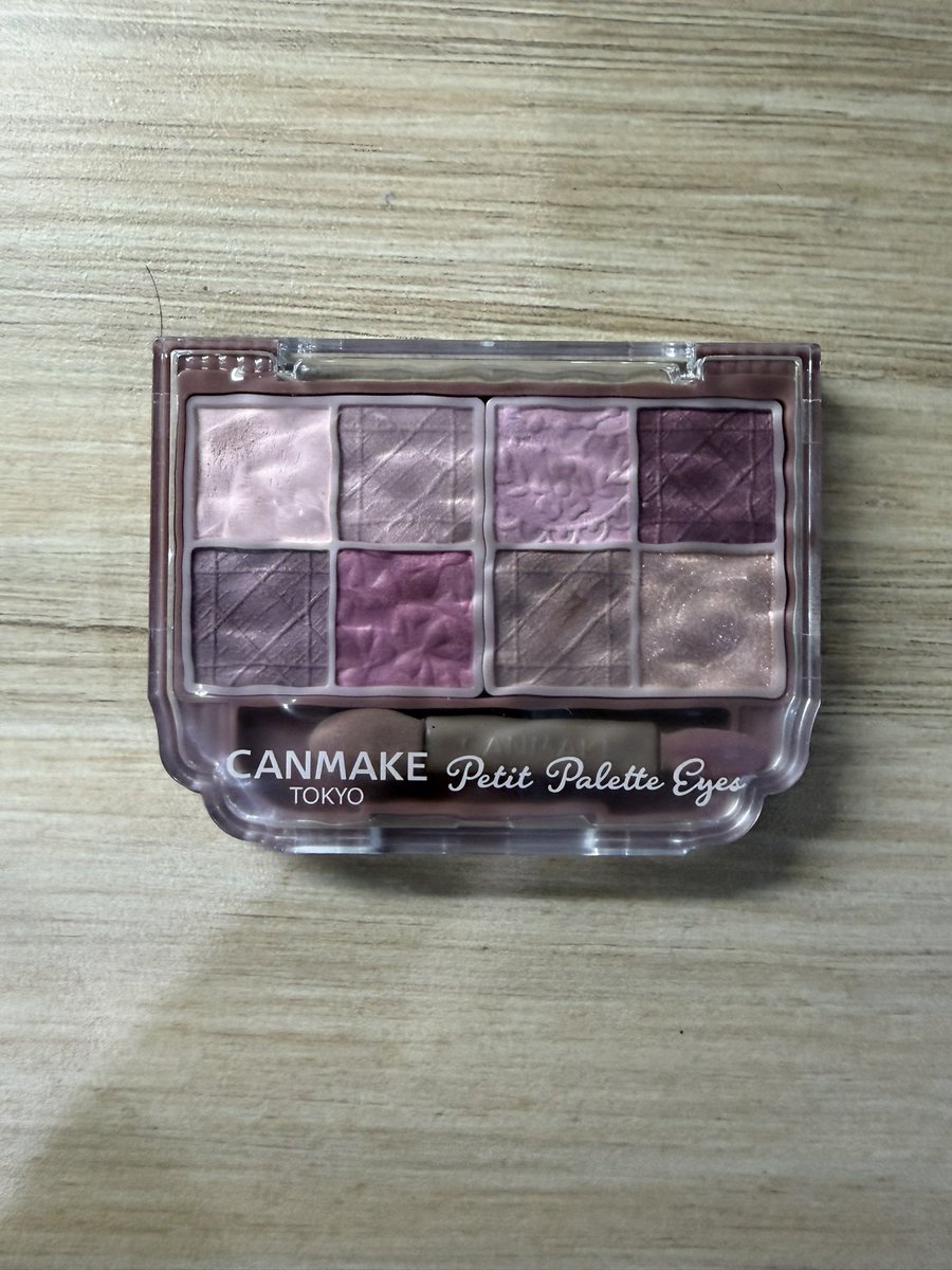 helloimprickle's tweet photo. ส่งต่อ canmake palette M02 ใช้น้อยมาก 98%  ราคา 250 รวมส่งคั้บ #ส่งต่อเครื่องสำอาง #เครื่องสำอางค์มือสอง #เครื่องสำอางมือสอง #ส่งต่อเครื่องสำอางมือสอง https://t.co/ZNwgtKxFdd