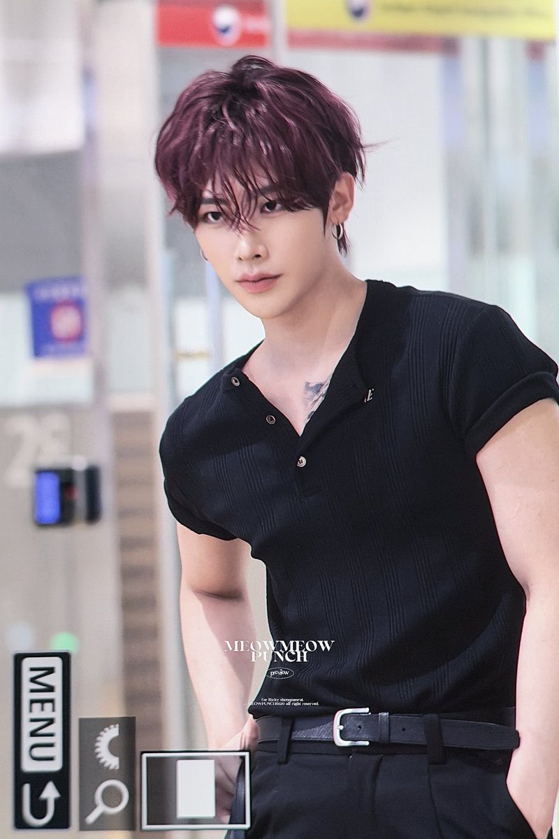 MEOWPUNCH0520's tweet photo. 260731 𝓹𝓻𝓮𝓿𝓲𝓮𝔀

#𝓡𝓲𝓬𝓴𝔂 #리키 #沈泉锐 #リッキー
#AND2BLE #앤더블 https://t.co/zh0ZFRcsUX