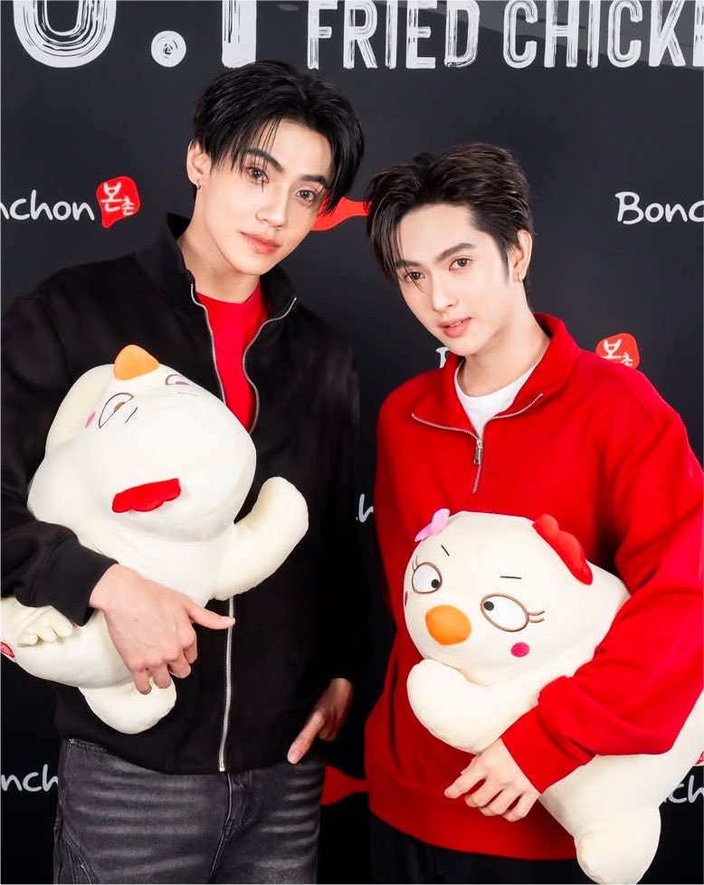 Meipimars's tweet photo. สมัยป๊าม๊าก็แบบนี้แหล่ะ https://t.co/nMcVOoT2Ka