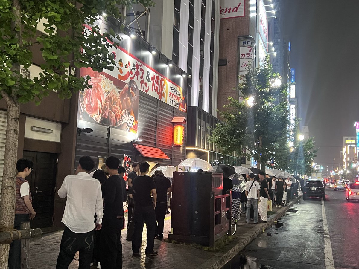 _ta9m's tweet photo. オープン前からこれで普通にハゲそう https://t.co/2buKmH8J5x