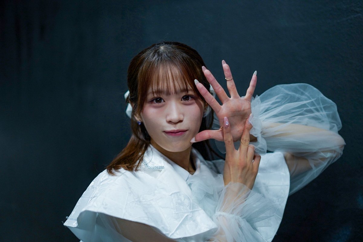 haremizu500ml's tweet photo. 7月の終わりに ありがとうございました!
最終日!そして7月最後の動員大切なライブ駆けつけてくださって、ステージから見るみんなの笑顔もコールしてる姿もほんとにキラキラしててさきながトーっても元気もらってしまったᵒ̴̶̷᷄ ᵒ̴̶̷᷅💖
時間つくって会いに来てくれてほんとにほんとにうれしかったです!
次のライブは8/2(日)KAWAII PARTYです!
会えたらうれしいです⋆⸜♡⸝⋆
⟡.· ┈┈┈┈┈┈┈┈┈┈⟡.·
M0. ORBIT
M1. 全力推し宣言
M2. 青に染まる
M3. 恋最
MC
M4. Wendy
M5. Beyond the Limits
⟡.· ┈┈┈┈┈┈┈┈┈┈⟡.·
KAWAII PARTY
🗓️2026年8月2日(日)
📍品川インターシティホール
🕒OPEN 11:45 / START 12:00
🌙ライブ 15:40-16:00
🐰特典会 16:10-17:20(B)
✉️⸝⸝꙳入場特典
写メ(トーク付き)orランダム
🎫 https://t.co/jR4mU3gDYM
