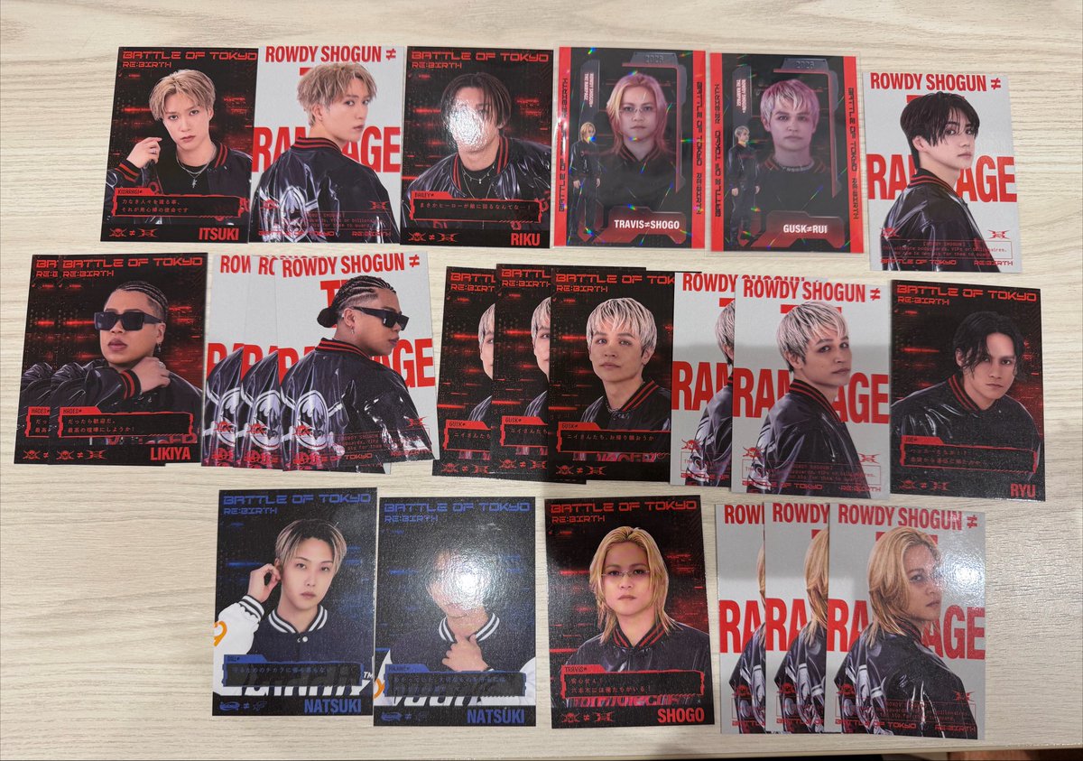 Ayu_3316's tweet photo. @h_rnr_LDH 検索よりリプ失礼致します。
こちらの龍を所持しております。
武知海青と交換可能でしょうか？
難しいとは思いますが、ご検討よろしくお願いいたします🙇‍♀️ https://t.co/f6So9ozsZr