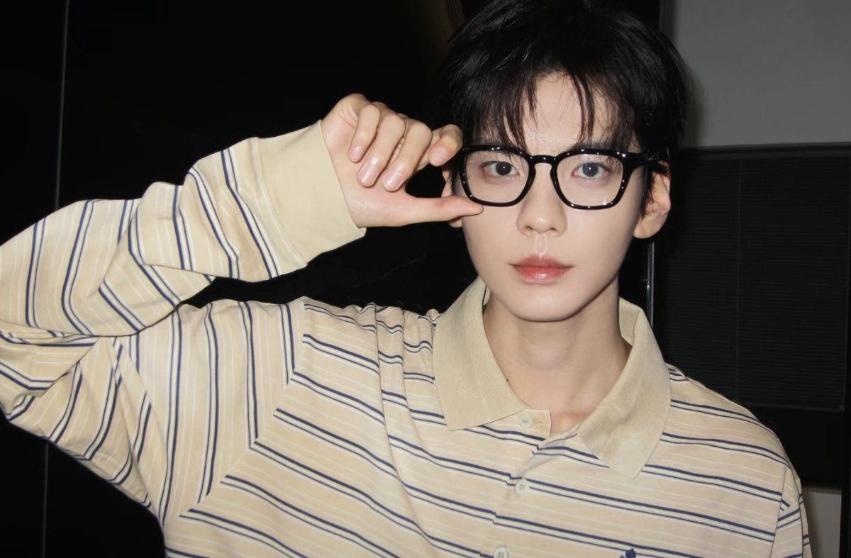 wenjun_archive's tweet photo. 260731 비원진 도우인 스토리 🆙 

#毕雯珺 #비원진 #BiWenjun https://t.co/feWSMxt5Tm