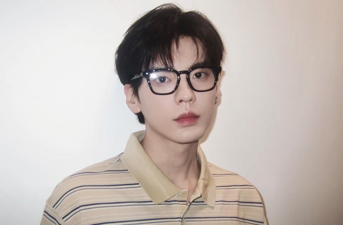 wenjun_archive's tweet photo. 260731 비원진 도우인 스토리 🆙 

#毕雯珺 #비원진 #BiWenjun https://t.co/feWSMxt5Tm