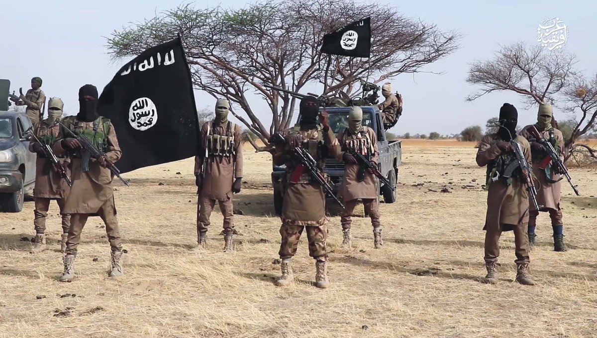 ParallelFacts's tweet photo. About Eight Nigerian Soldiers Killed as ISWAP Bomb Hits Military Convoy Escorting Supplies in Borno https://t.co/e7cKTGVQyL https://t.co/sS65Q1G41i