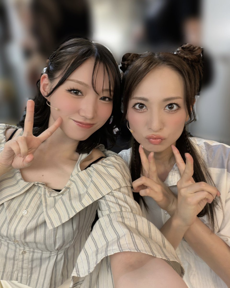 yuuriso_1201's tweet photo. ✶HER-IZON WORKS Project
vol.1「#IDOLTIME」

2日目ご来場くださった皆様
ありがとうございました！
ハルカ役の星波ちゃん＆サチ役の南那佳チュワンと😽🎶
おふたりともすんごい美人なのに圧巻の身体能力まで…裏山スィ…

明日は2公演ですー！
#HWPJ https://t.co/hfKEf4PdMF