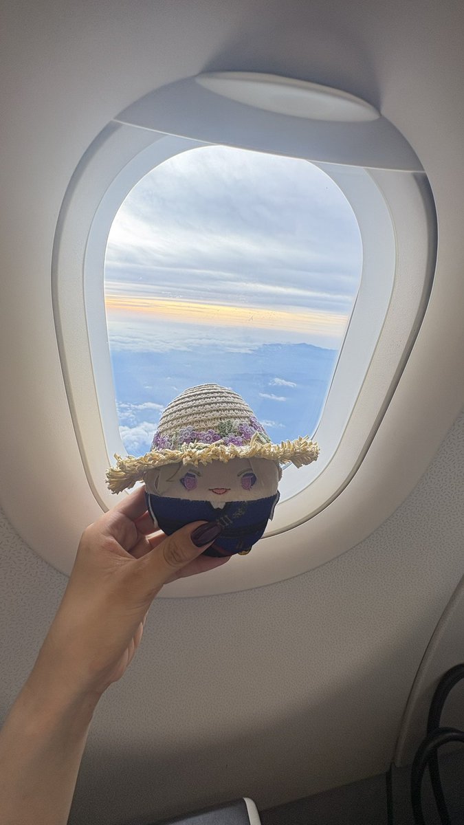 rin_clovercafe's tweet photo. 空や〜✈️ https://t.co/n5oCGvYr6W