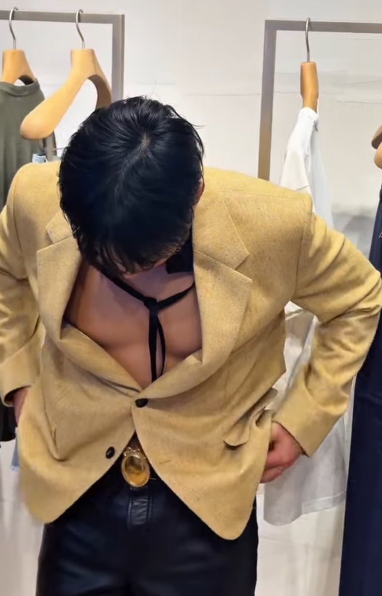 gyumin997's tweet photo. Mingyu !!!!!!🥵🥵🥵 https://t.co/oJslwameXo