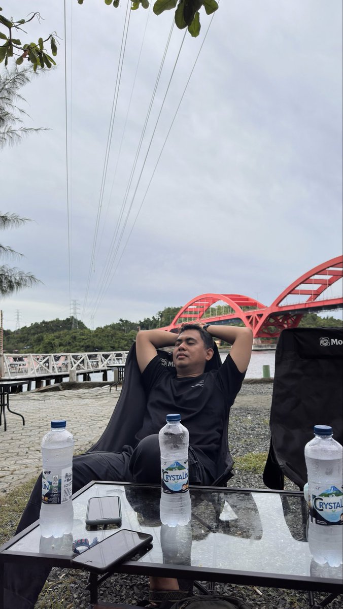 GasperszGian's tweet photo. Santai di kota baku bawa 🤣 https://t.co/nMZWbHvoxE