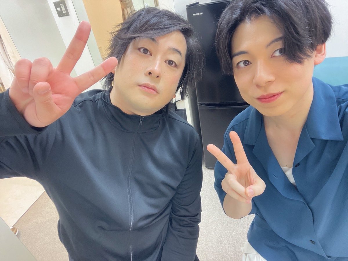 5525Snow's tweet photo. BEYOND DAWN  ～幾千の夜を越えて〜
一足先に千秋楽を迎えました✨
本当にこの作品に携われて光栄でした！！
明日のチームにバトンタッチ🖐️

ご来場頂きありがとうございました！！
#ひまわりBD
#ビヨンドドーン https://t.co/cT6rUzFUzQ