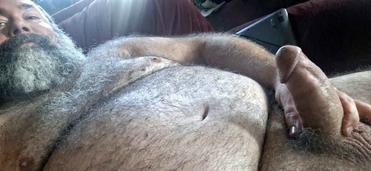 johnvoyetra1's tweet photo. So horny all of the sudden... https://t.co/oOJxPShZgp