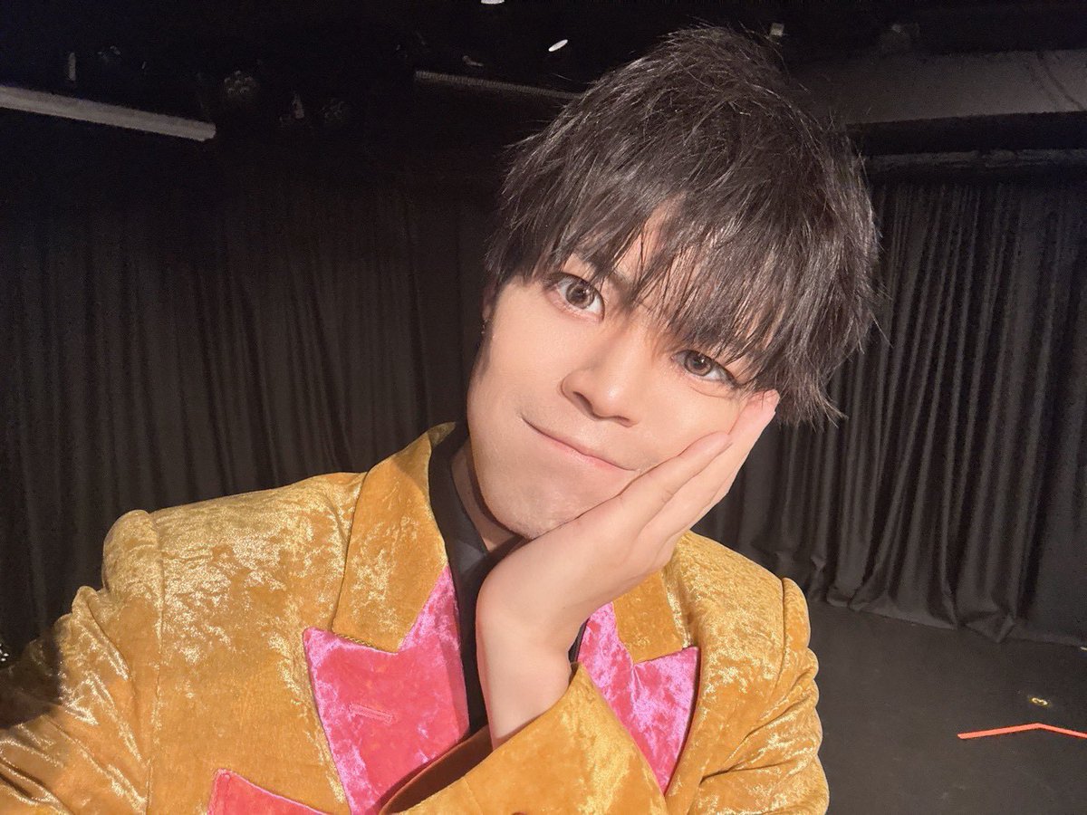 ryuga_dsmk's tweet photo. 本当に彩りある毎日でした！
この25年過ごしてきた中で経験した事ない挑戦をたくさんさせてもらえました！

どうか悲しい顔はしないでください。僕たちがDASHIMAKIだった事は残り続けます。そんな時はふと過去の動画を見てもらえたら嬉しいです！

いつかまた会える日まで。 https://t.co/pSH3sJbHsp