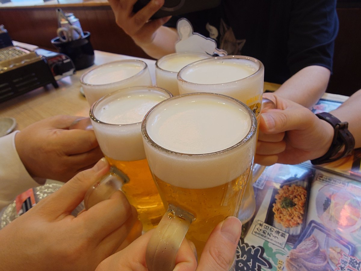 2coni5ll's tweet photo. 今日もきゃんくえきっかけで仲良くなったLiandたちと飲み会してめちゃくちゃ楽しかった🍻
あいきゃんが繋いでくれた縁に感謝🙏🏻
もっと早く仲良くなれてたらとも思うけど、今出会えたことにきっと意味があると思ってる https://t.co/9kXZEZTC3g