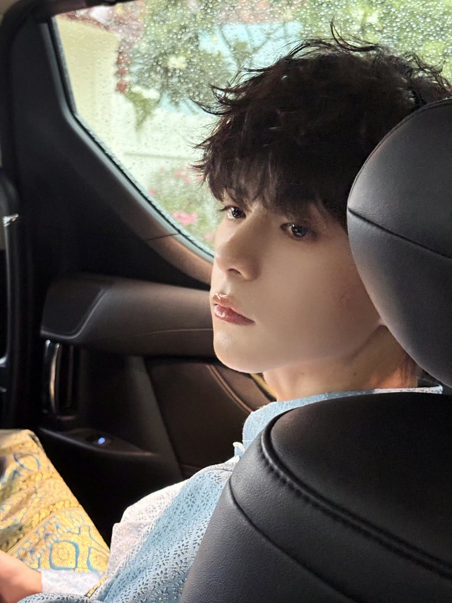aeccesspassph's tweet photo. ELIO Weibo Update:

"July Photo Collage 🧩
​#OnePlogToSayGoodbyeToJuly #SummerAdventure#"

🔗 https://t.co/azsT0TYffH

Don't forget to drop
🧡 Like -> Comment -> Share

#aylio | #政瞳 
#lyusitong | #吕思瞳
#aeccespassph https://t.co/hPqRxAT2Xi