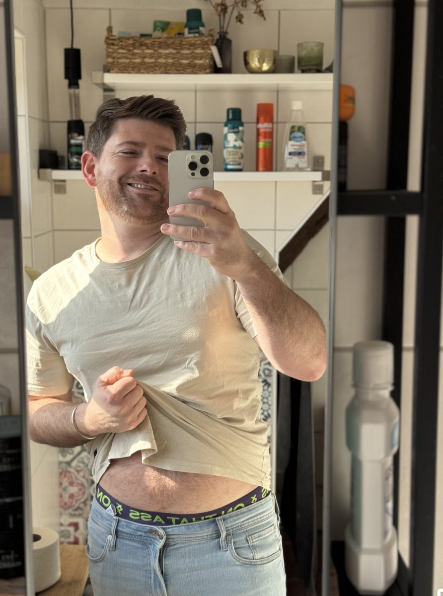 beardedgingers's tweet photo. should I take it off? #beardedgay #gay https://t.co/jNoSMoOoWn