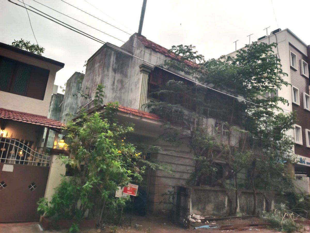 SelvamEnterpri2's tweet photo. Demolish Condition House For Sale in Virugambakkam Krishna Nagar Chennai https://t.co/wB3HfPmEOZ
+91 94440 08212, +91 98844 87093 #PropertyInvestment #realestateagent #Virugambakkam #Chennai #selvamrealestate #land #resale #demolish #property #residential #properties #oldhouse https://t.co/I9nvodR2KO