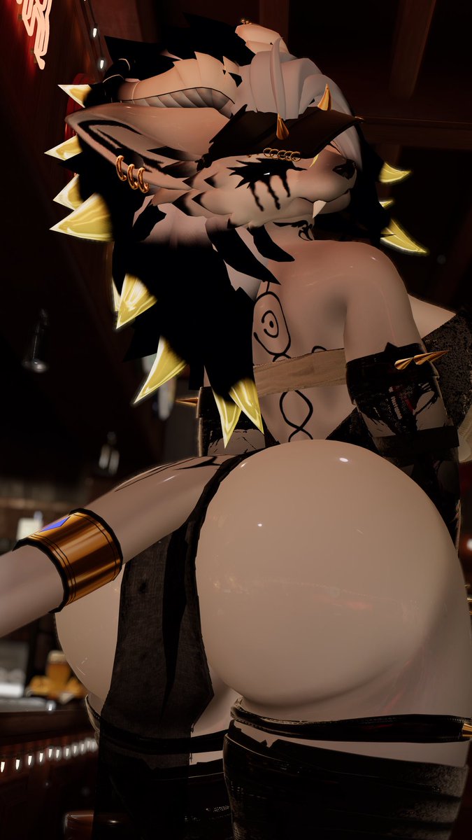 deaddogxyz's tweet photo. I see you staring~
Buy me drinks and I’ll repay the favor~
📸: @AJtheWerewolfAD https://t.co/Zkbl9THfic