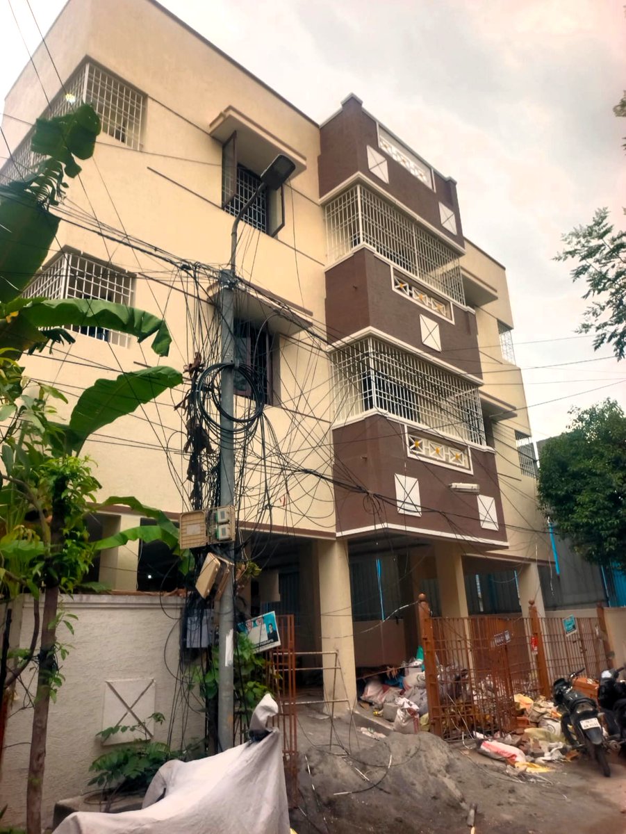 SelvamEnterpri2's tweet photo. New Rental/Mansion Purpose Flats For Sale in KK Nagar Chennai https://t.co/UamIQRYmyt

+91 94440 08212, +91 98844 87093 #PropertyInvestment #realestateagent #KKnagar #property #Chennai #selvamrealestate #Flat #flatforsale #rental #flatsale #saleflat #properties #flats #mansion https://t.co/RHg7EtEai1