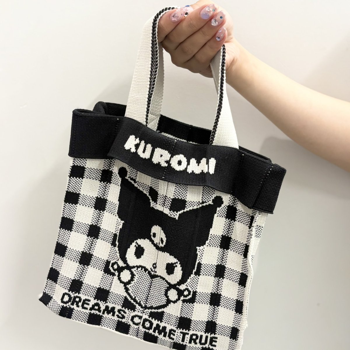 このサイズ感、使える！」と、 「可愛い」だけでなく利便性も話題の