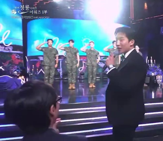 greenjaerock's tweet photo. 유재석 파워직관 개부러워요ㅋㅋㅋㅋㅋㅋㅋㅋㅋㅋㅋㅋㅋ https://t.co/n5EhhPqlPw