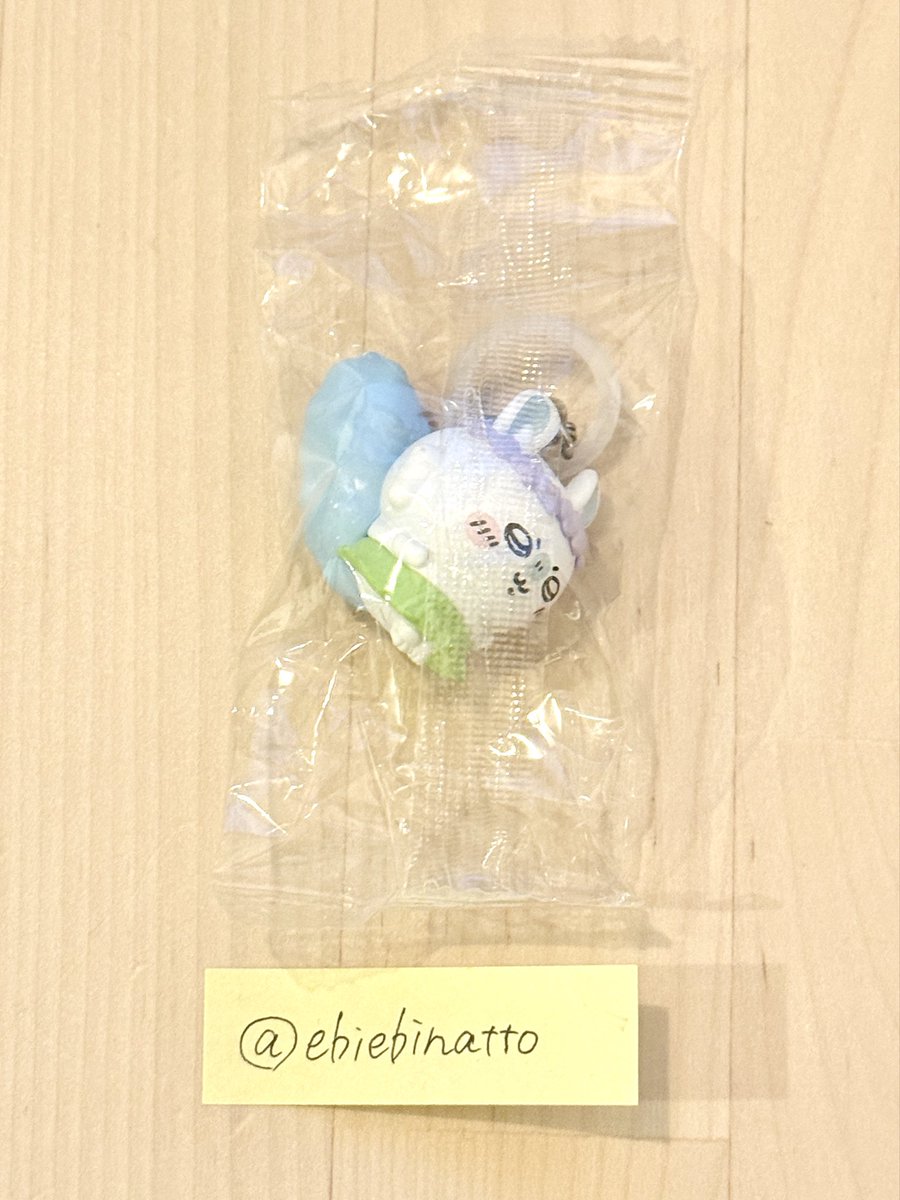 ebiebinatto's tweet photo. 【交換】映画ちいかわ 入場者特典 チャームミニフィギュア めじるしアクセサリー
譲:モモンガ
求:うさぎ

都内手渡しor郵送での交換で探しています。フォロワーが極端に少ない・お取引の形跡のない方等の場合は手渡し交換にてお願いします。お気軽にお声がけ下さい。 https://t.co/9wvCn01eMY