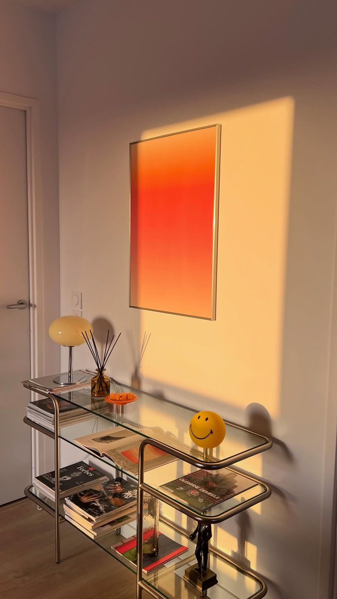 skyecorner96's tweet photo. my favorite corner at home https://t.co/SsnZcIWWRu