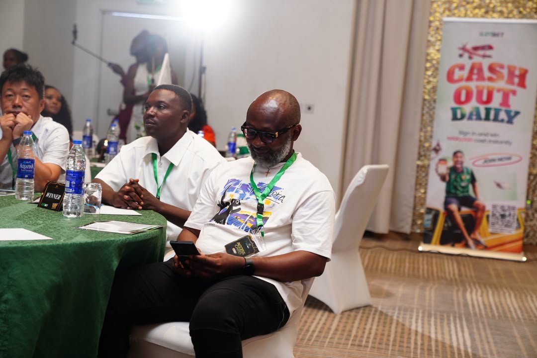 Bellzbody's tweet photo. Seeing the actual handover makes this even more special. A ₦150 million house is a massive life-changing reward. Congratulations to the newest homeowner! 🏠🎉 #iLOTBETHouseEvent https://t.co/8gHzpQNYXk