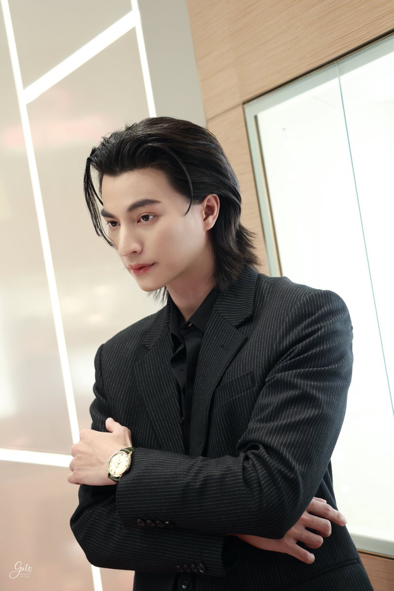 Gulfkanawutofc's tweet photo. กลัฟ-คณาวุฒิ ร่วมเฉลิมฉลองการเปิดบูติกแห่งใหม่ของ OMEGA @omegawatches ณ ICONSIAM ชั้น M พร้อมสวม Constellation Observatory ขนาด 39.4 มม. ในวัสดุ Moonshine™ Gold

GULF ICON OMEGA 
#GULFxOMEGAICONSIAM
#GulfKanawut
#OMEGAThailand
@gulfkanawut https://t.co/ymsp2h1HPV