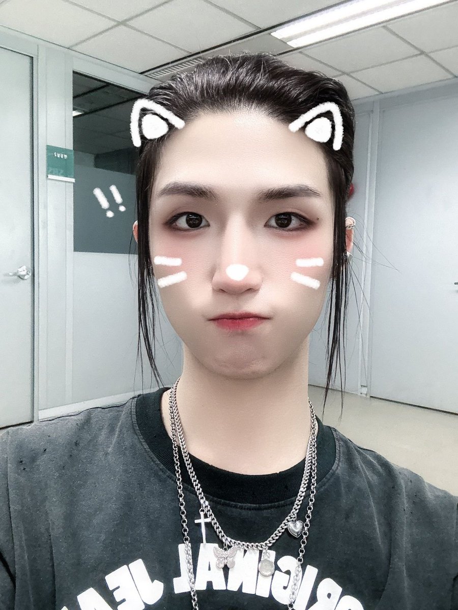 SeduhJunhan's tweet photo. @KalanyaRasa @Quietverdant okeee https://t.co/G6TgHPn1g5