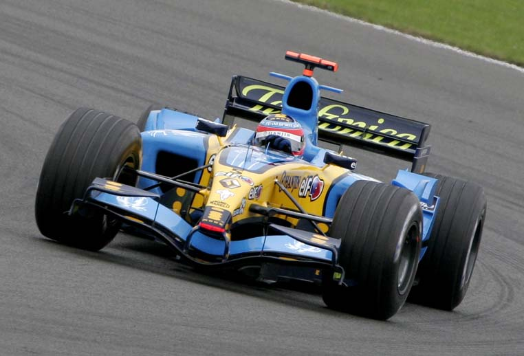 F1BigData's tweet photo. Fernando Alonso is the last driver to have won a Formula 1 race with a V10 engine, in China 2005

He is also the only driver on the current grid to have raced in Formula 1 with a V10 engine https://t.co/FHzITsaUOv