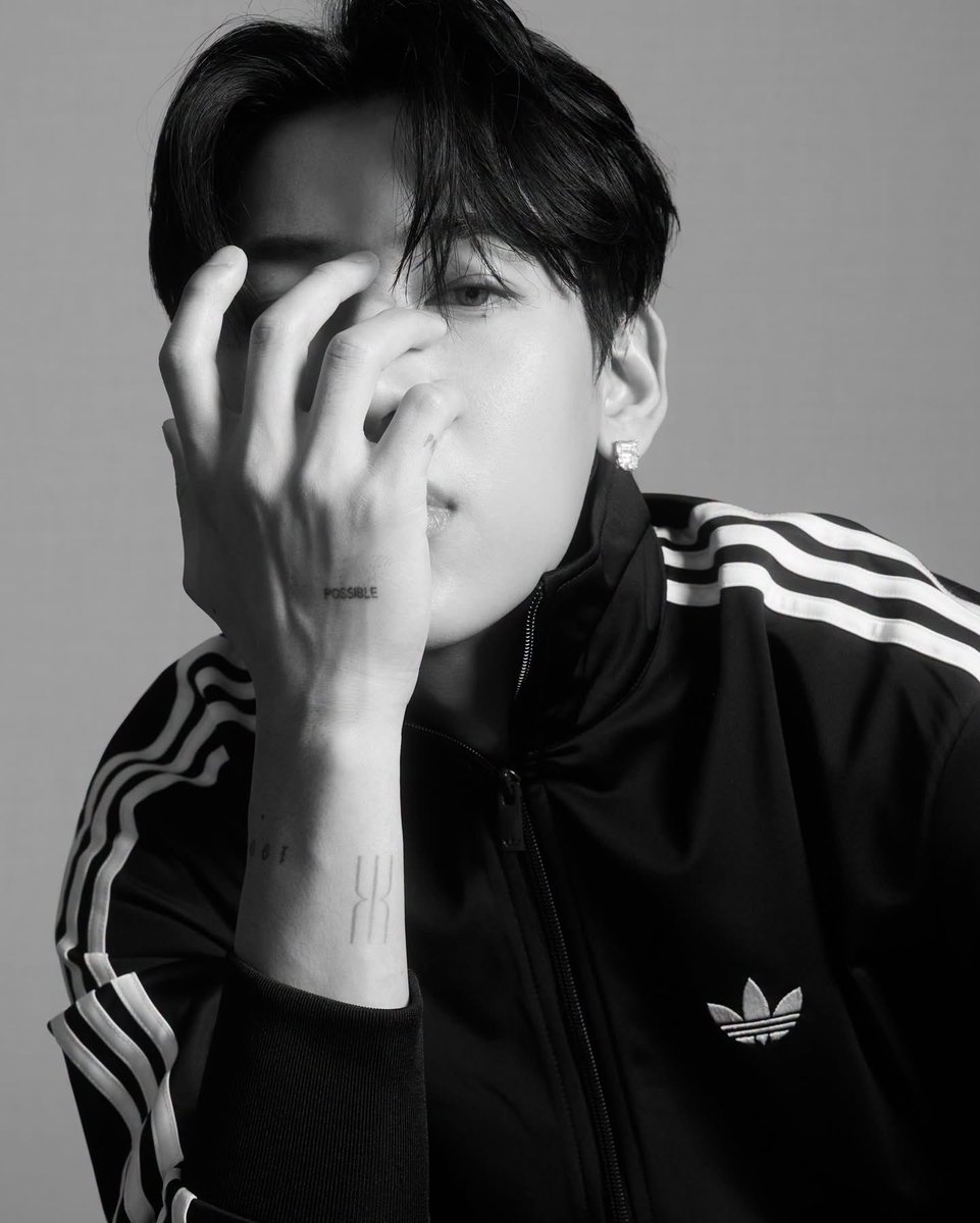 viivps's tweet photo. ซื้อ!!! มาเอาเงิลผมไป #AdidasxBamBam https://t.co/UgcDpQeujY