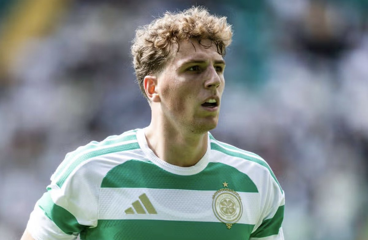 WestHam_Central's tweet photo. Sky: Celtic are holding out for a deal worth around £25m for midfielder Arne Engels.

West Ham have already had two offers rejected in their discussions. 

Talks are ongoing between the two clubs. https://t.co/9W4DkBxEJP