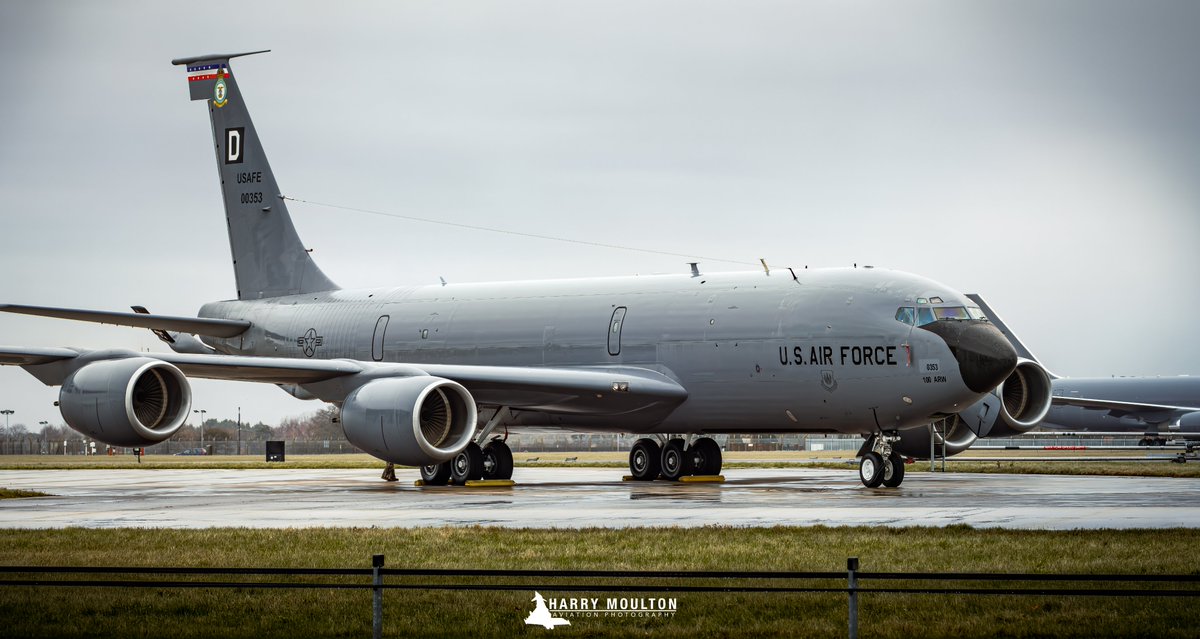 ArmchairAdml's tweet photo. #USAF United States Air Force - Bulgaria Deployment

Boeing KC-135 Stratotanker 2x
#AE0669 62-3540 - RAKE 61
#AE062B 60-0353 - RAKE 62

Two KC-135 tankers from the 100th Air Refuelling Wing at RAF Mildenhall have deployed today to Bulgaria, after the Bulgarian Government approved the deployment of up to 8 U.S. Air Force tankers to Bezmer AB.

@MATA_osint @havoc_aviation