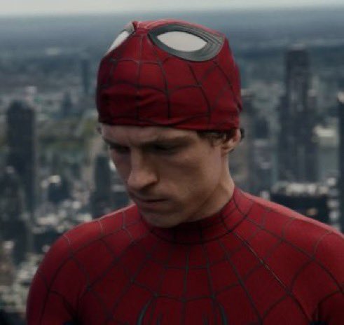 hachilore's tweet photo. Tom Holland when asked who his inspiration was for Spider-Man in Brand New Day 

“Yuji Itadori”

(via @hachilore) https://t.co/7iaxVINhHj