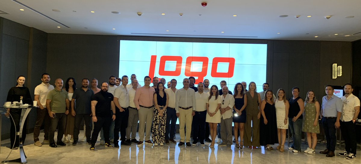 cemcengizyilmaz's tweet photo. İstanbul, Ankara ve İzmir'de gerçekleştirdiğimiz Logo Edge odak toplantılarında iş ortaklarımızla bir araya geldik. Katkıları ve değerli geri bildirimleri için teşekkür ederiz. Lansmanla birlikte buluşmalarımız devam edecek. #LogoEdge #LogoYazılım https://t.co/uie9czJVUj