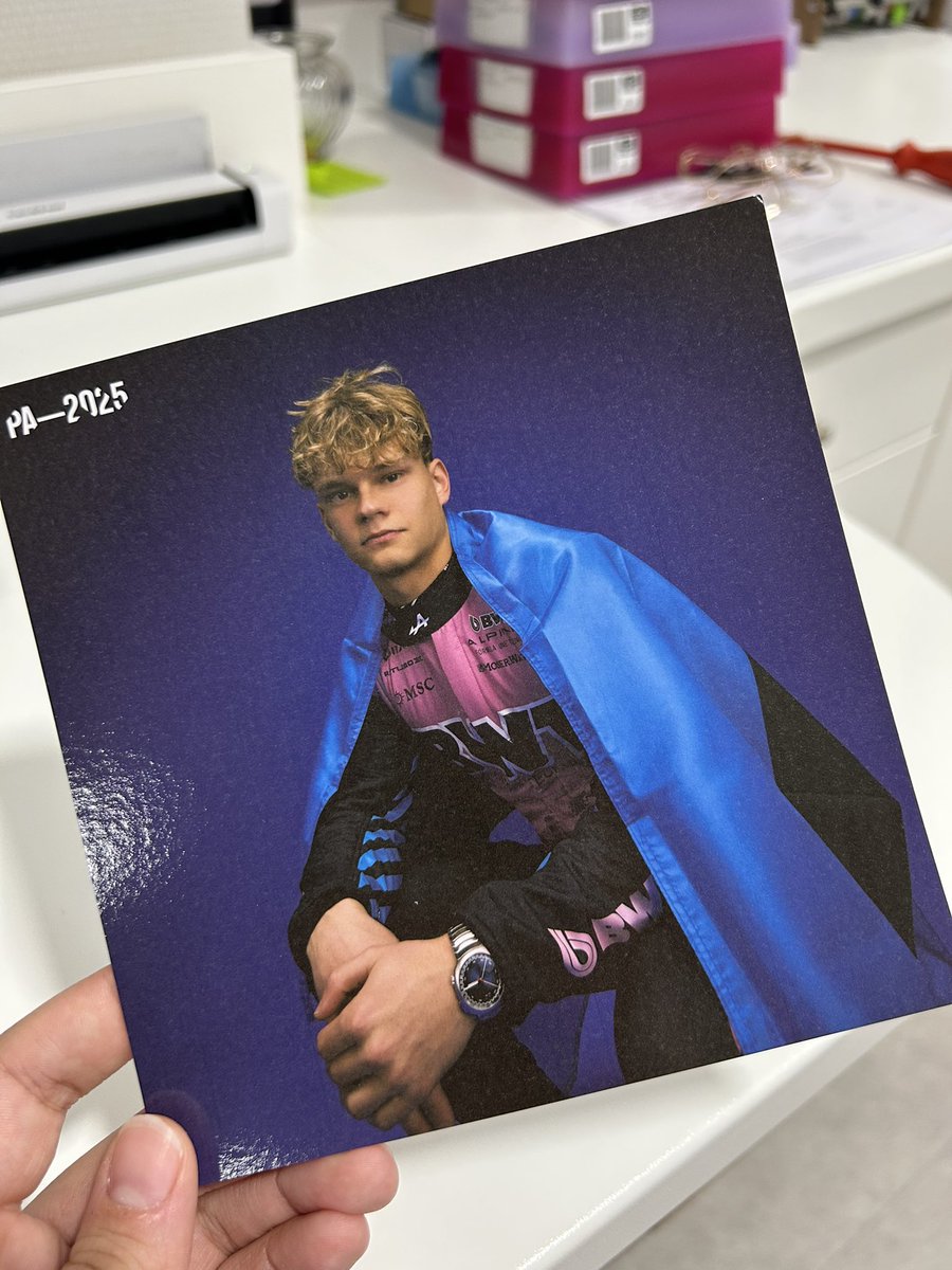 avanxliz's tweet photo. look what i got today 🤭🤭🤭 https://t.co/nlJCLxNFHd