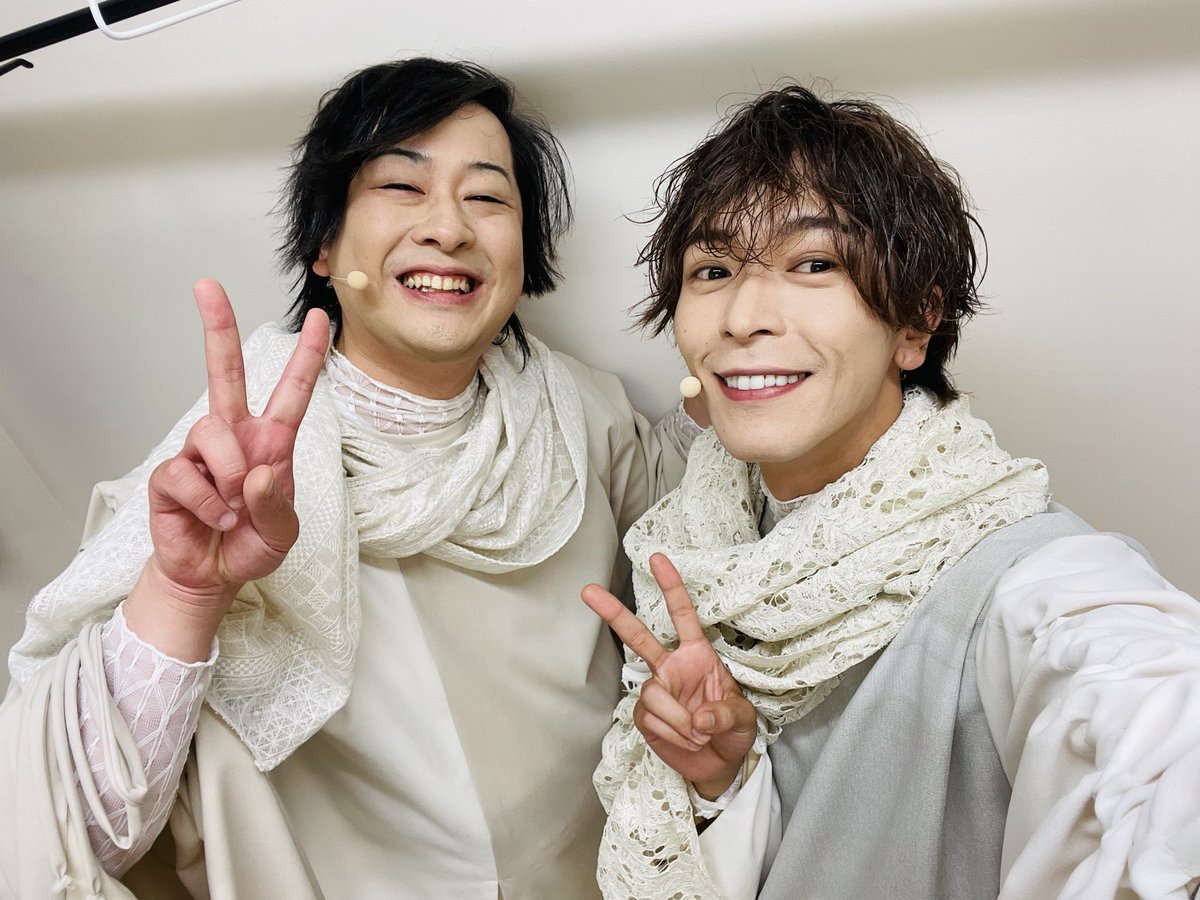 NaokichiTamon's tweet photo. 『BEYOND DAWN  ～幾千の夜を越えて～』
初日無事に終えました！
ご来場誠にありがとうございました✨
私は初日で千穐楽！
不思議な感覚だけども、ここでバトンタッチ😊

何度も涙が込み上げてきて、心がギュッと、そして心温まる瞬間がたくさん。

8月5日までサンシャイン劇場にて‼️
#ビヨンドドーン https://t.co/vBSQ3LRoJj