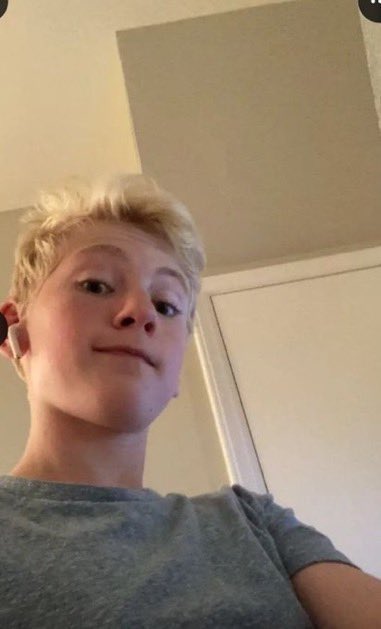 Baitlovery9's tweet photo. Hot bait files 🥵🍆.. mega links and vip channels. I am also taking bait requests 
Telegram: https://t.co/cHACMRWkZn

#baited #baitrequest #baitgays 
#baitedboys #bait https://t.co/E6ChQzka3o