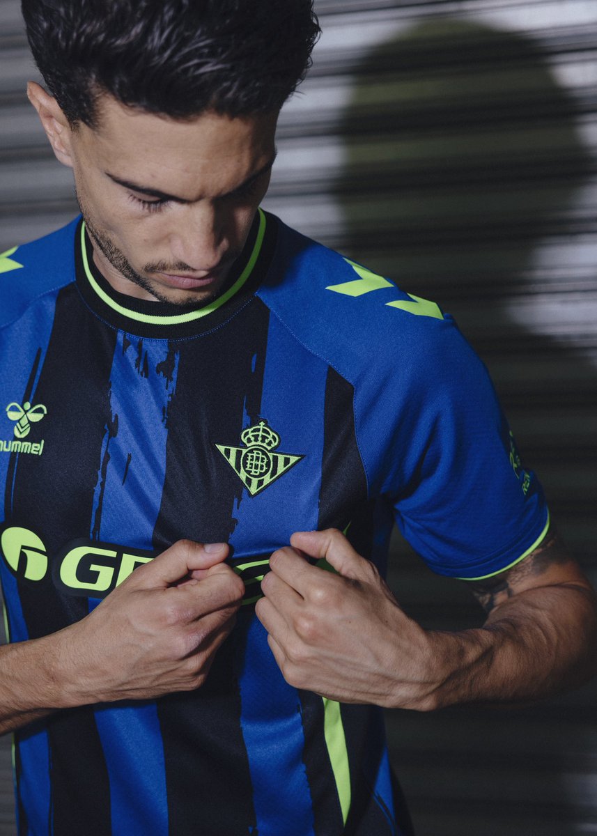 MarcBartra's tweet photo. ¿Qué os parece nuestra nueva tercera equipación? 💚 @RealBetis https://t.co/vCPH69Yuwl