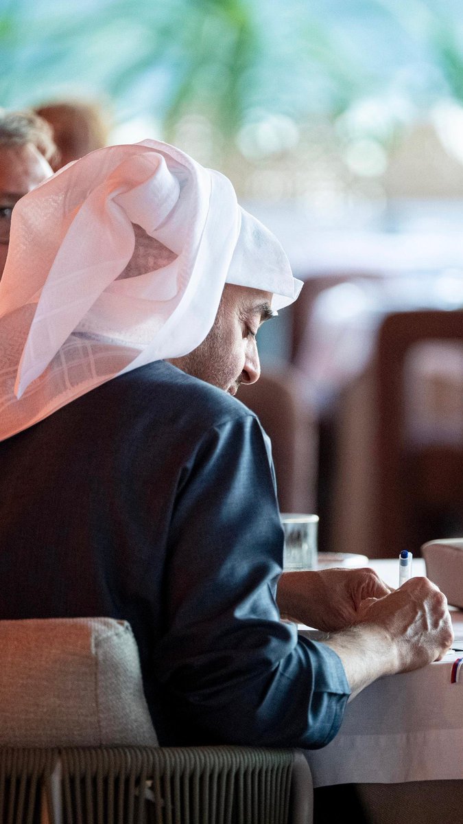 Forsan_UAE's tweet photo. اللهم احفظ سيدي صاحب السمو الشيخ محمد بن زايد آل نهيان، وألبسه ثوب الصحة والعافية، واجعله دائماً ذخراً وسنداً للإمارات وشعبها.
اللهم سدد خطاه، ووفقه لكل ما فيه خير البلاد والعباد، وادمه رمزاً للشموخ والعطاء، وبارك في عمره وجهوده لمواصلة مسيرة العز والازدهار. 🇦🇪🤲✨ https://t.co/TrY7h2H38N