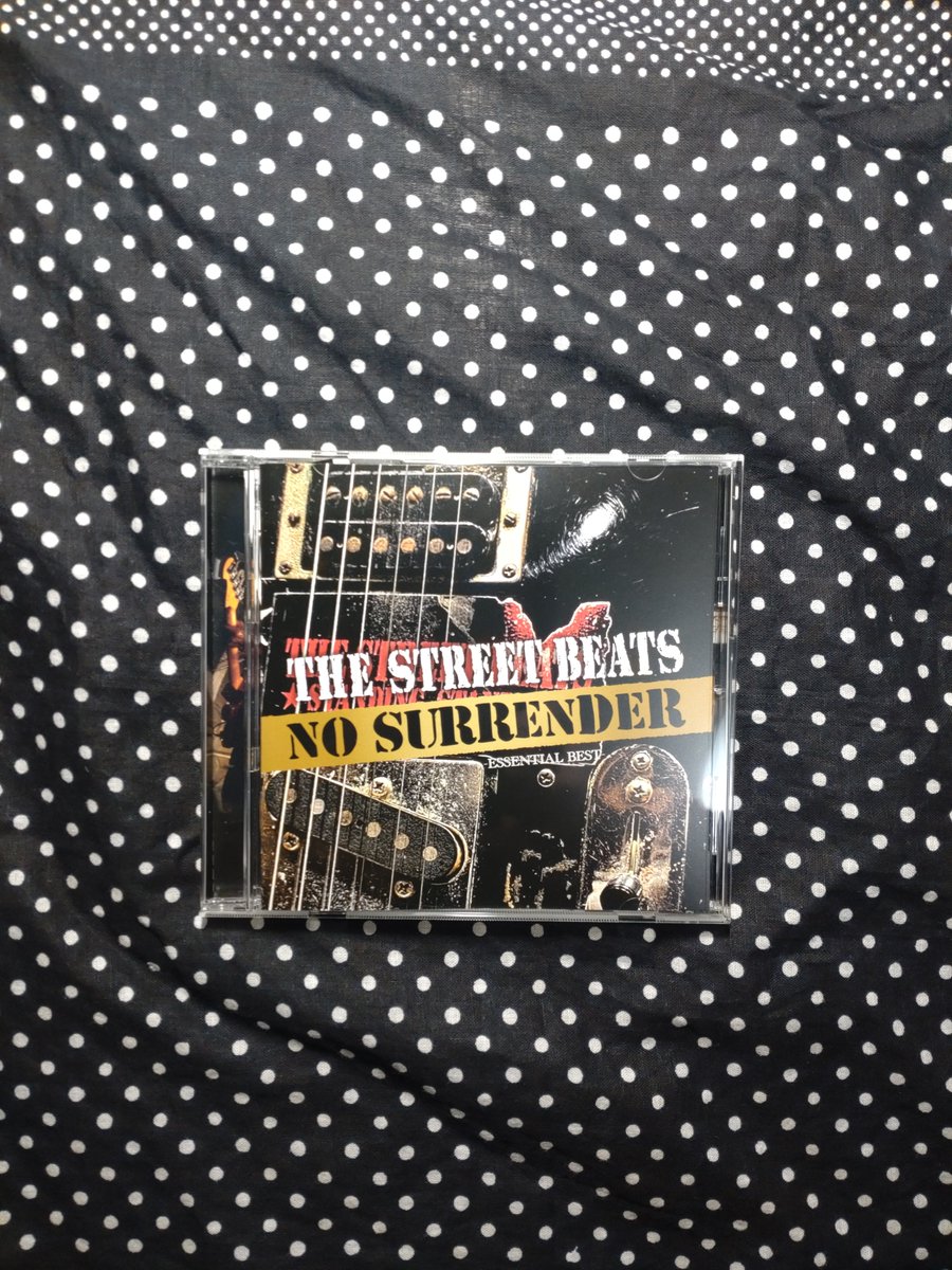 cIbEsZpennrq9Ue's tweet photo. 今夜の1枚✨️💿️🤓🎶
皆様、今日もおつかれ様でした❗🙇‍♂️
明日も晴れたり曇ったり🌤️でにわか雨☔降るかもですが、昼は蒸し暑いそうです！😅
明日は新宿LOFTでビーツマニア！！
スゴく楽しみだね‼️😀✊🏻❤️‍🔥🎵

#THESTREETBEATS
#NOSURRENDER
#BEATSMANIA
#ShinjukuLOFT https://t.co/IwDy7htaUL