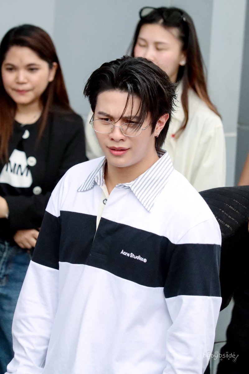 babybside_2's tweet photo. - 31072026🎸

วอดดดดดดดดส์ส์ส์🤨

 LYKNxLYKYOU BOOK FAIR  
#งานมหกรรมนิยายนานาชาติ2026xLYKN 
#williamjkp https://t.co/g4qMXxjlh2