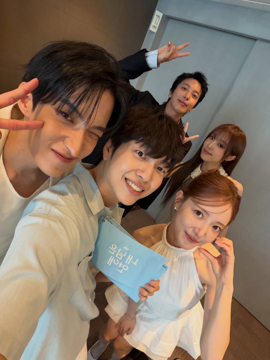 goldspoon_gs's tweet photo. 넘잘쌩~
MC 유재필님 인스타 https://t.co/gl7bJrKHoQ